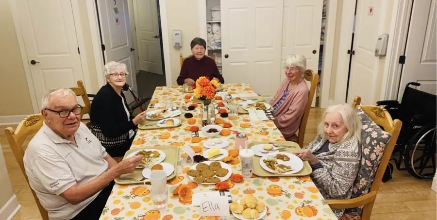 Residents having dinner